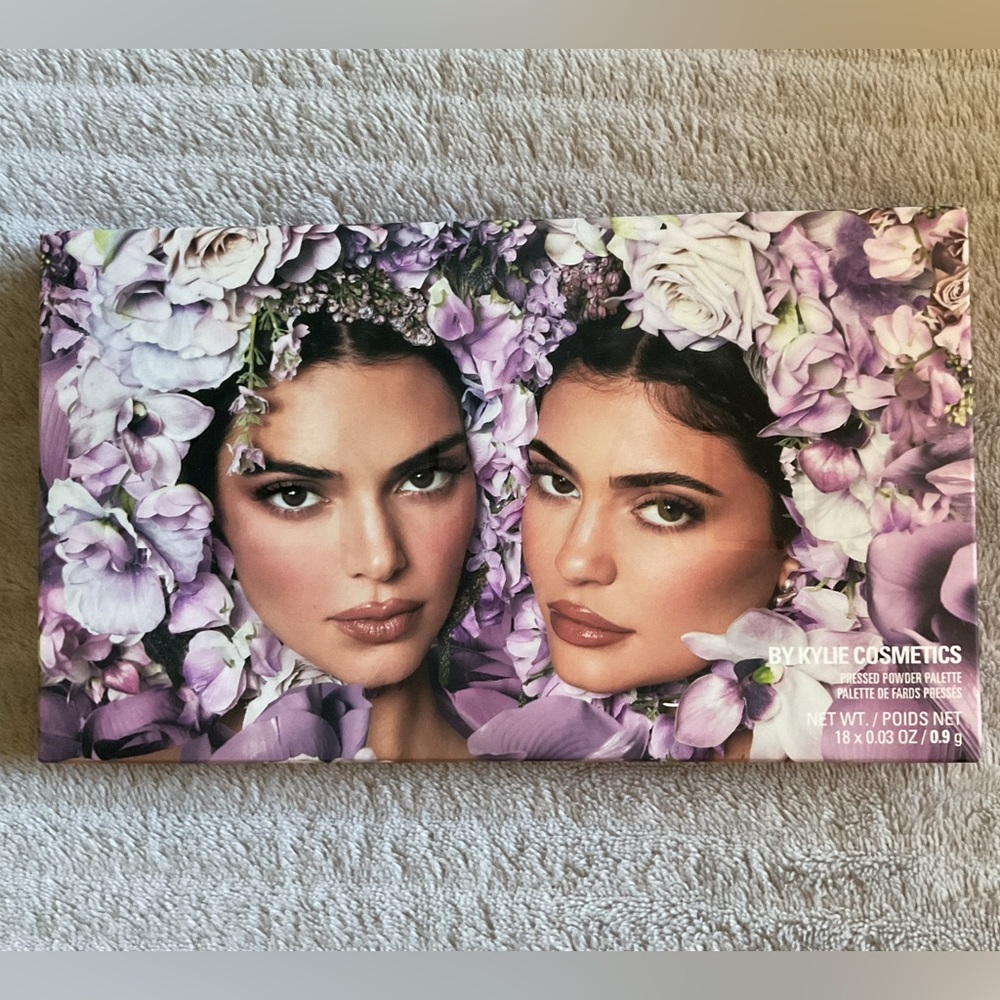 Kylie cosmetics eyeshadow palette